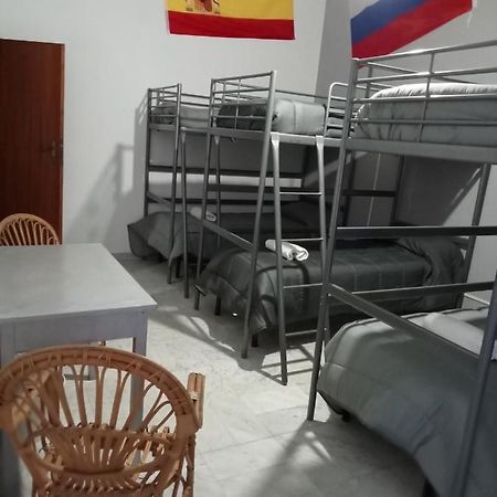 Dama Hostelbb Naples Exterior photo