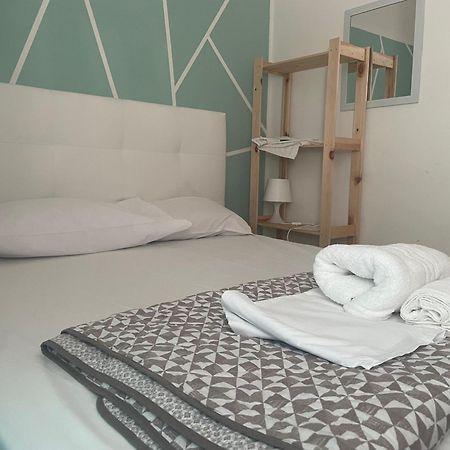 Dama Hostelbb Naples Exterior photo