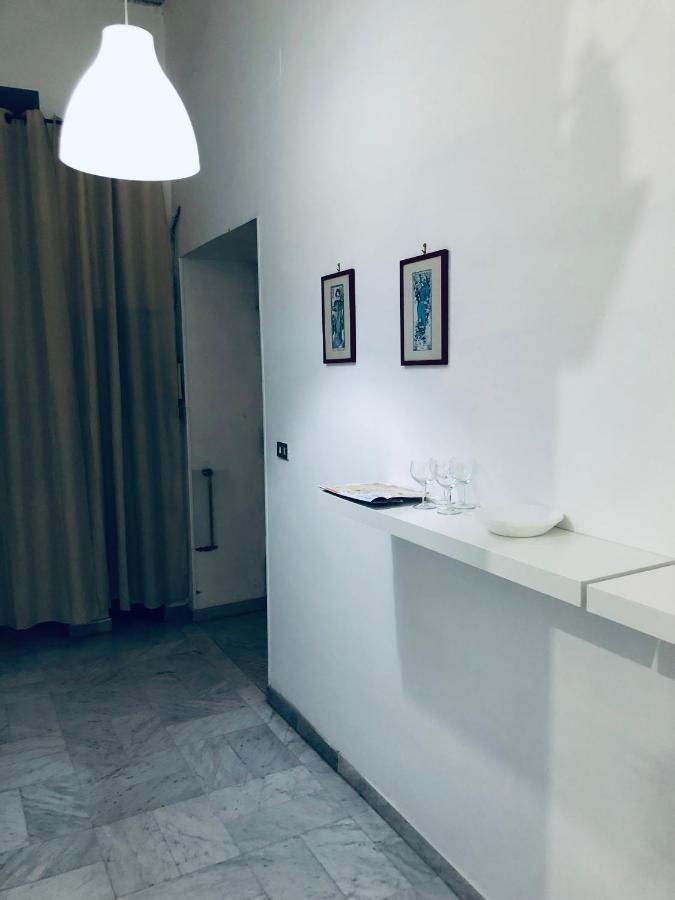 Dama Hostelbb Naples Exterior photo