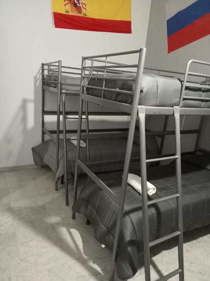 Dama Hostelbb Naples Exterior photo