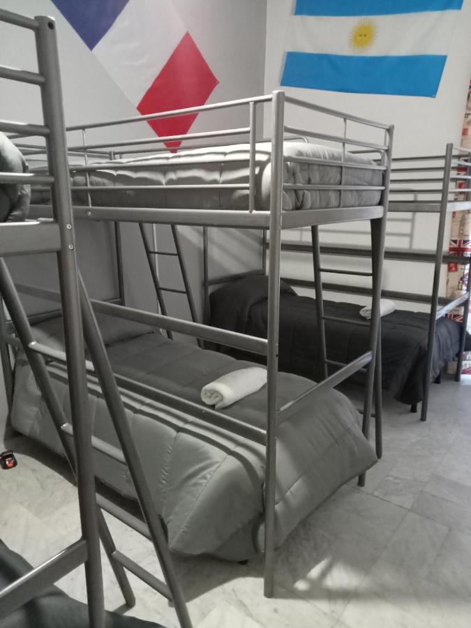Dama Hostelbb Naples Exterior photo