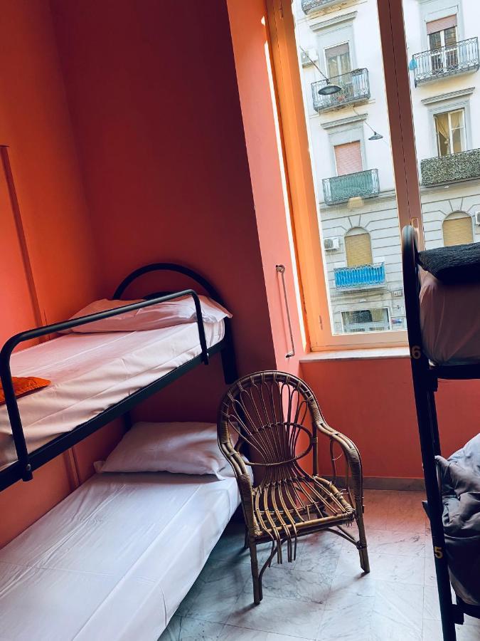 Dama Hostelbb Naples Exterior photo