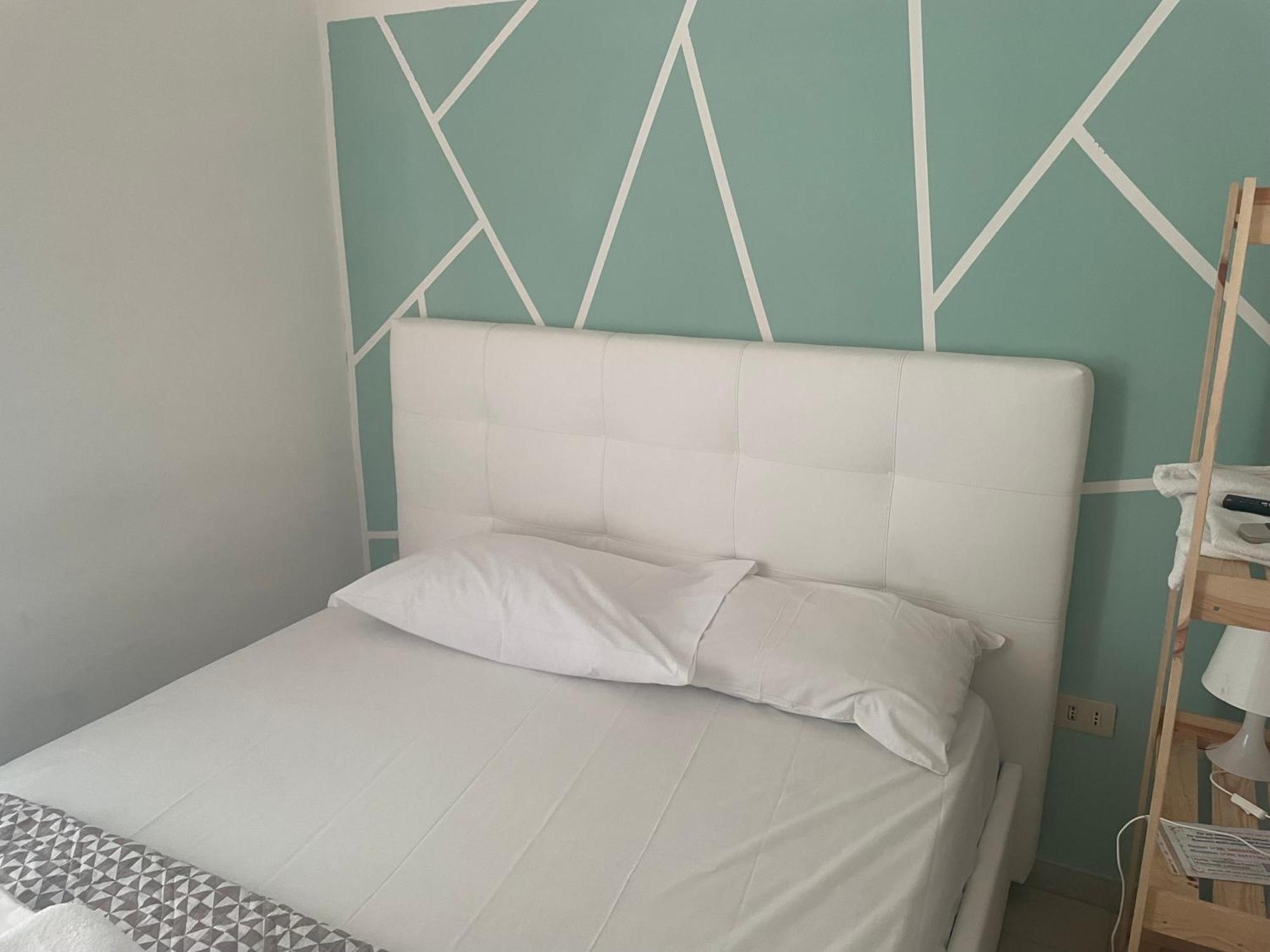 Dama Hostelbb Naples Exterior photo